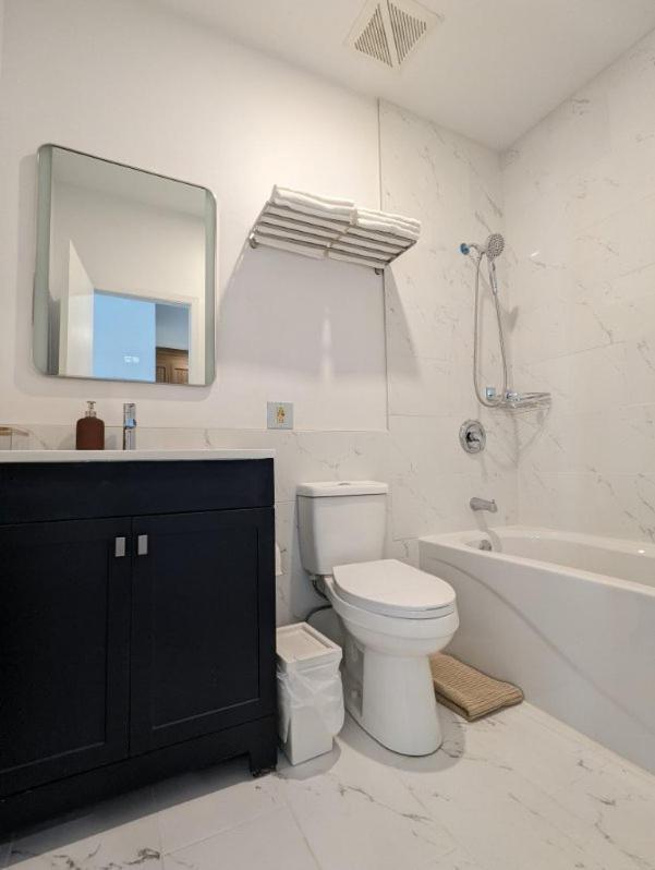 Orchid Lodgement Montreal Exterior photo