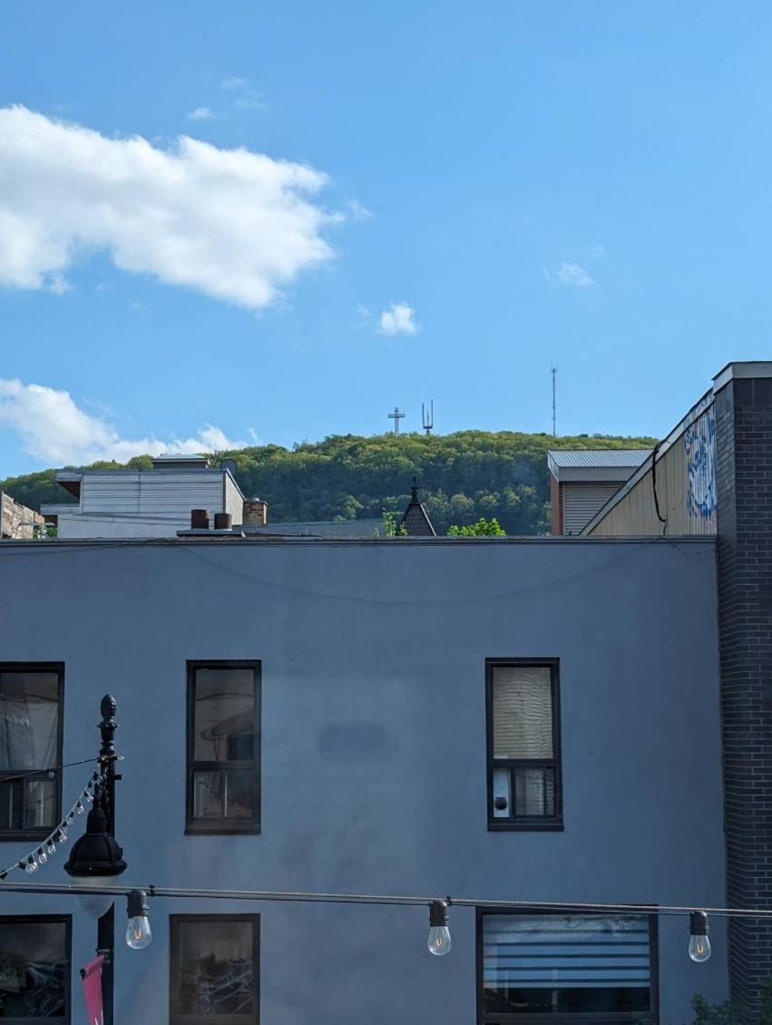 Orchid Lodgement Montreal Exterior photo